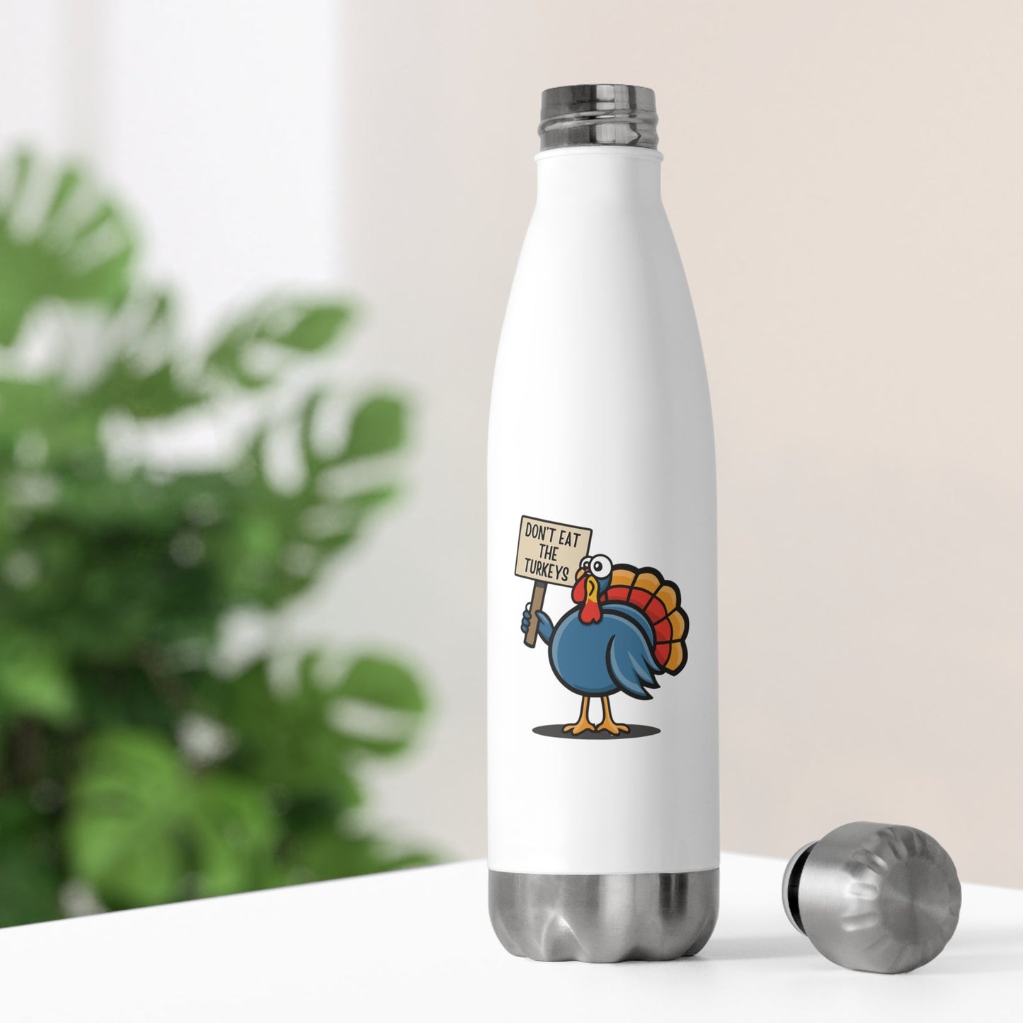 Don't Eat the Turkeys - 20oz Insulated Water Bottle - Vegan America