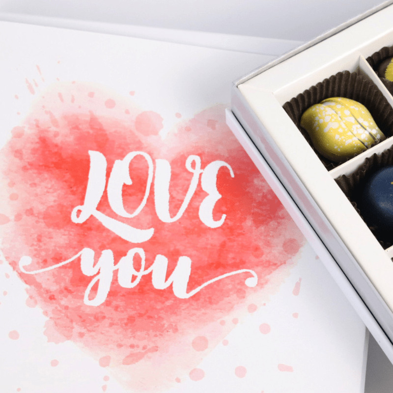 16 Piece VEGAN 'I Love You' Chocolate Gift Box - Vegan America