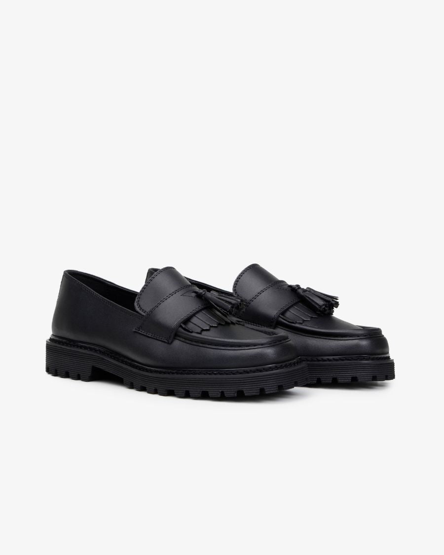 Mater Loafer in Black from Nōskin