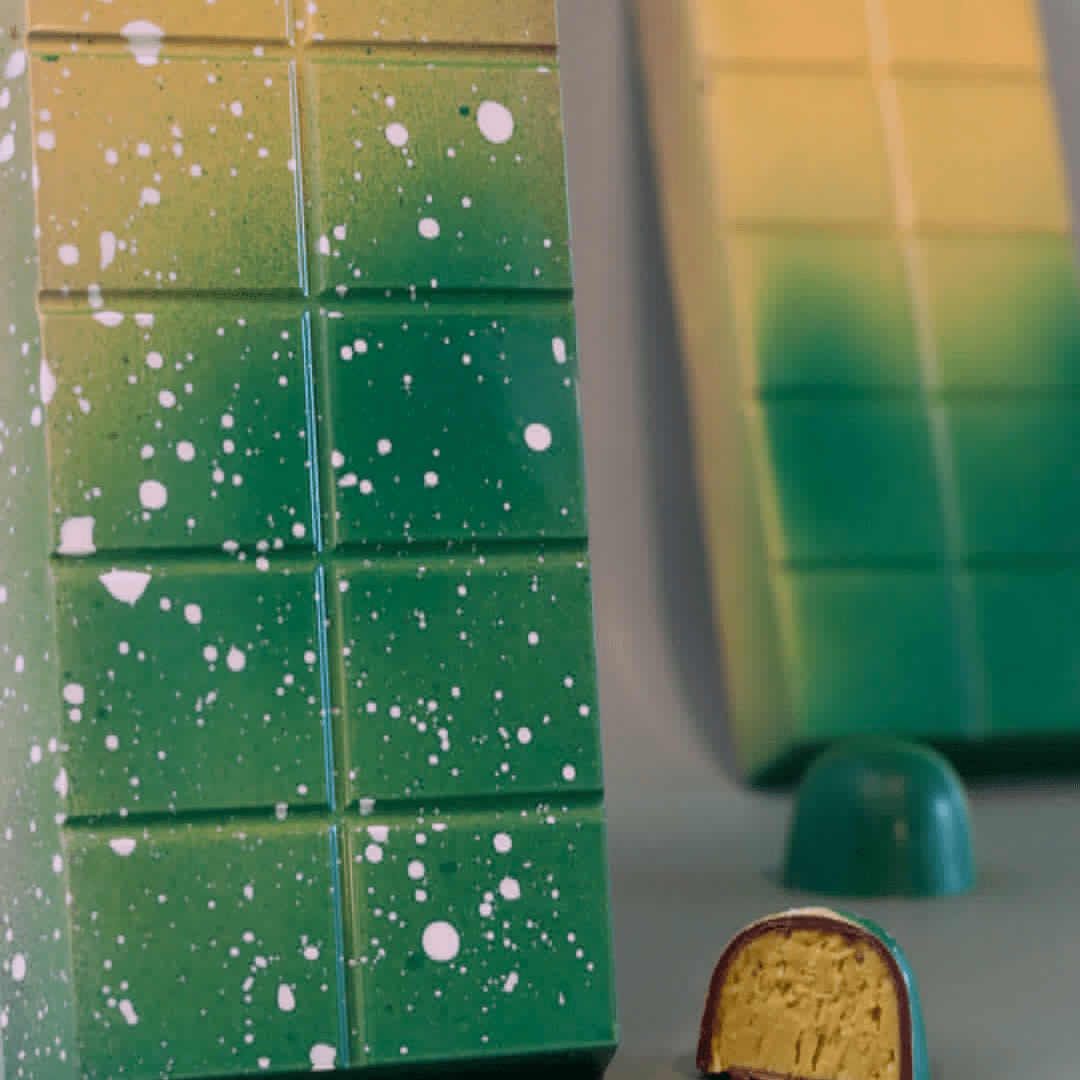 Dubai Knafeh Pistachio Chocolate Bar - Vegan America