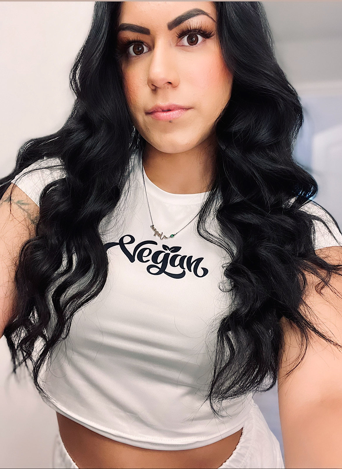 VEGAN Women's Raglan Cropped T-shirt