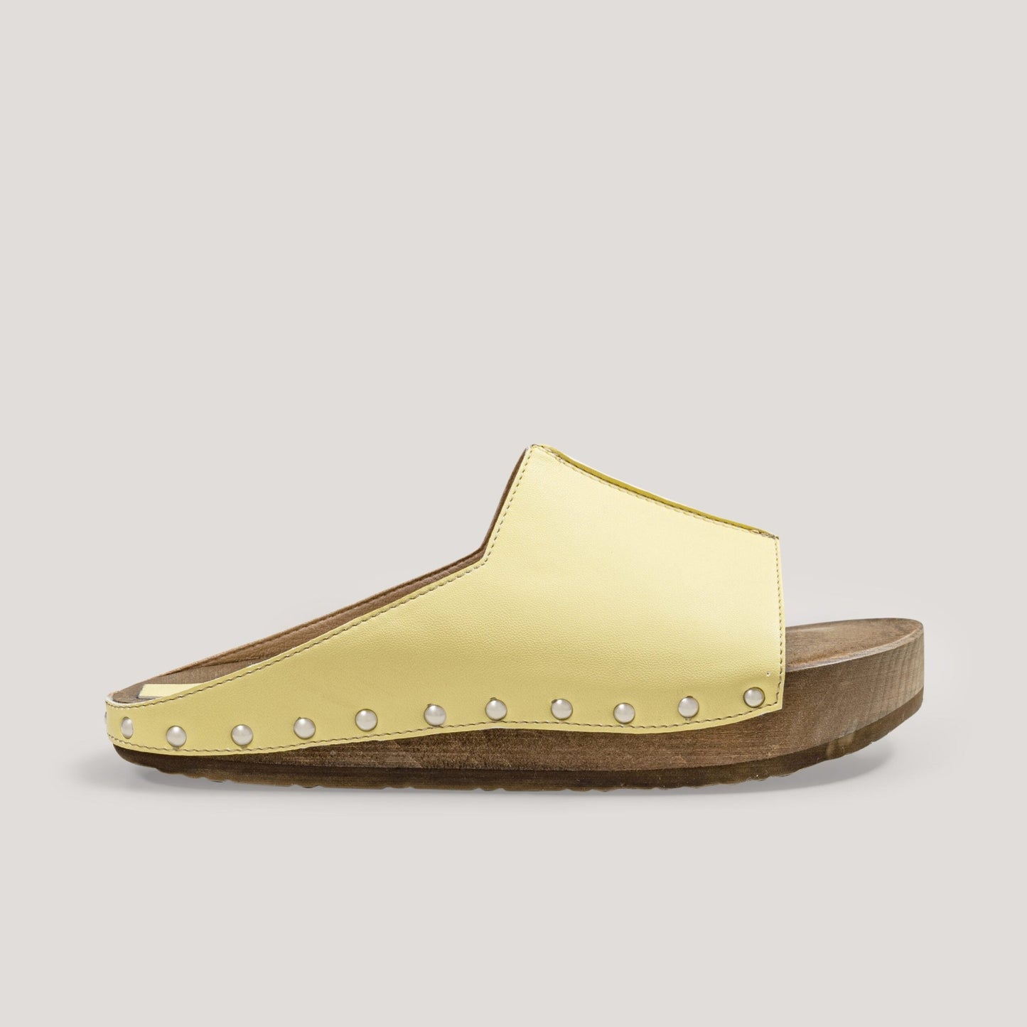 "Pilates, babe!” plant - based clogs - lemon - Vegan America