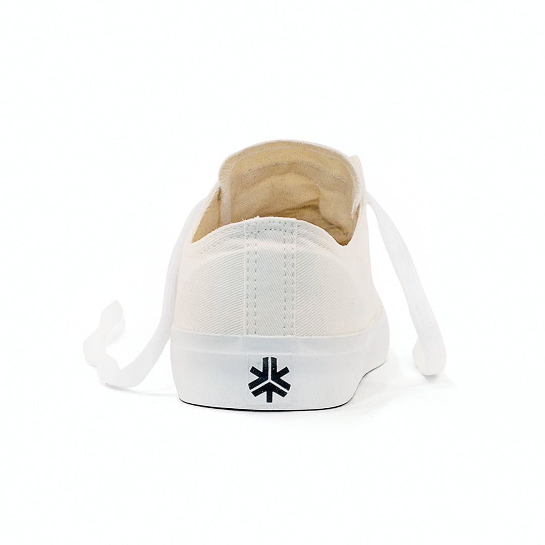 Low Cut Sneakers, All White