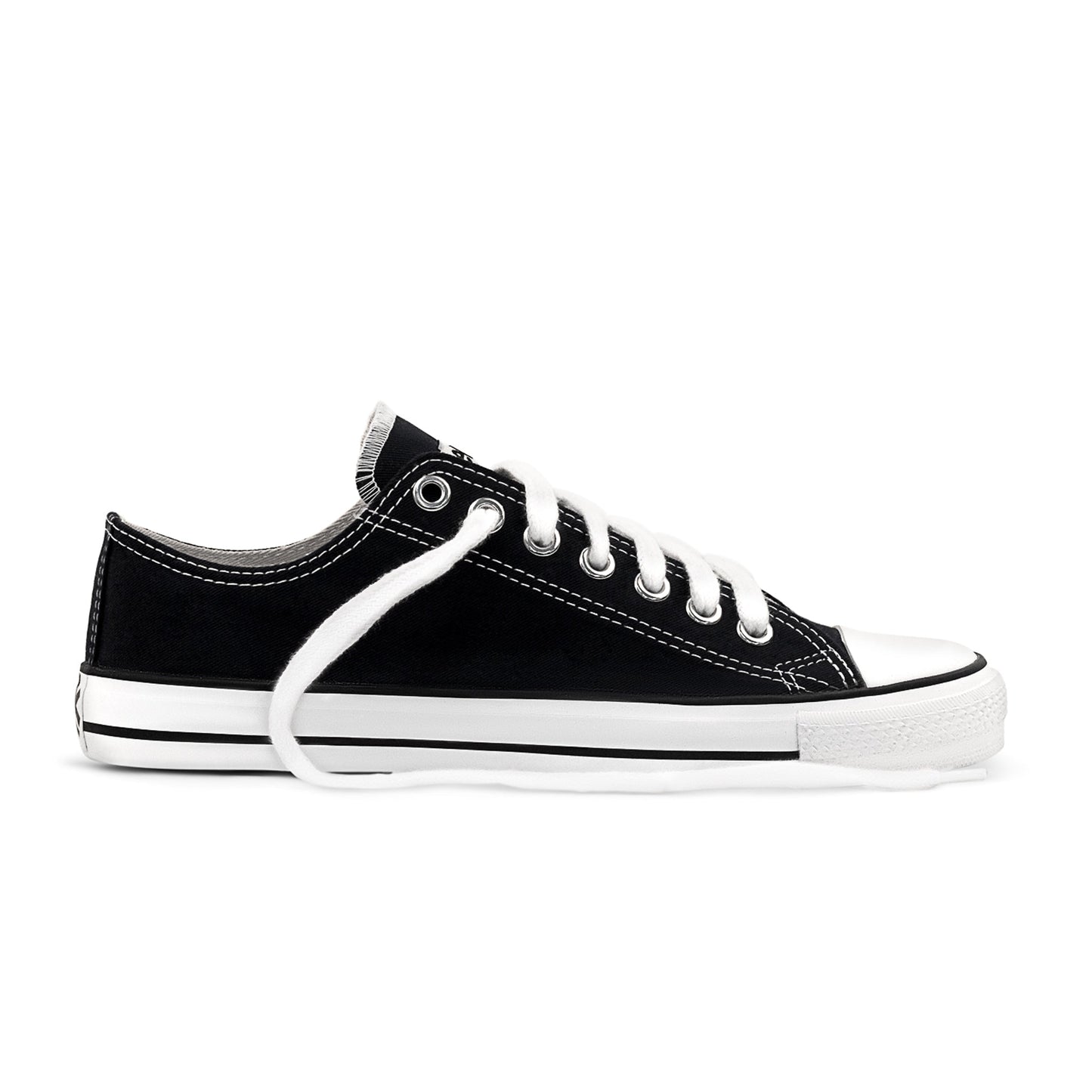 Low Cut Sneakers, Black & White