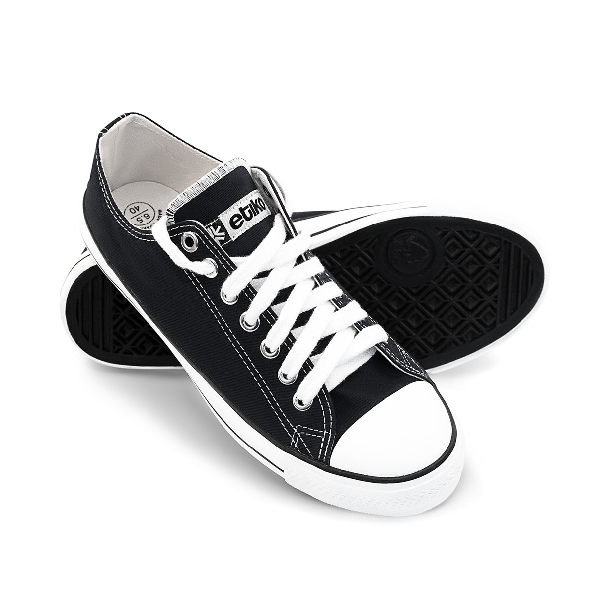 Low Cut Sneakers, Black & White