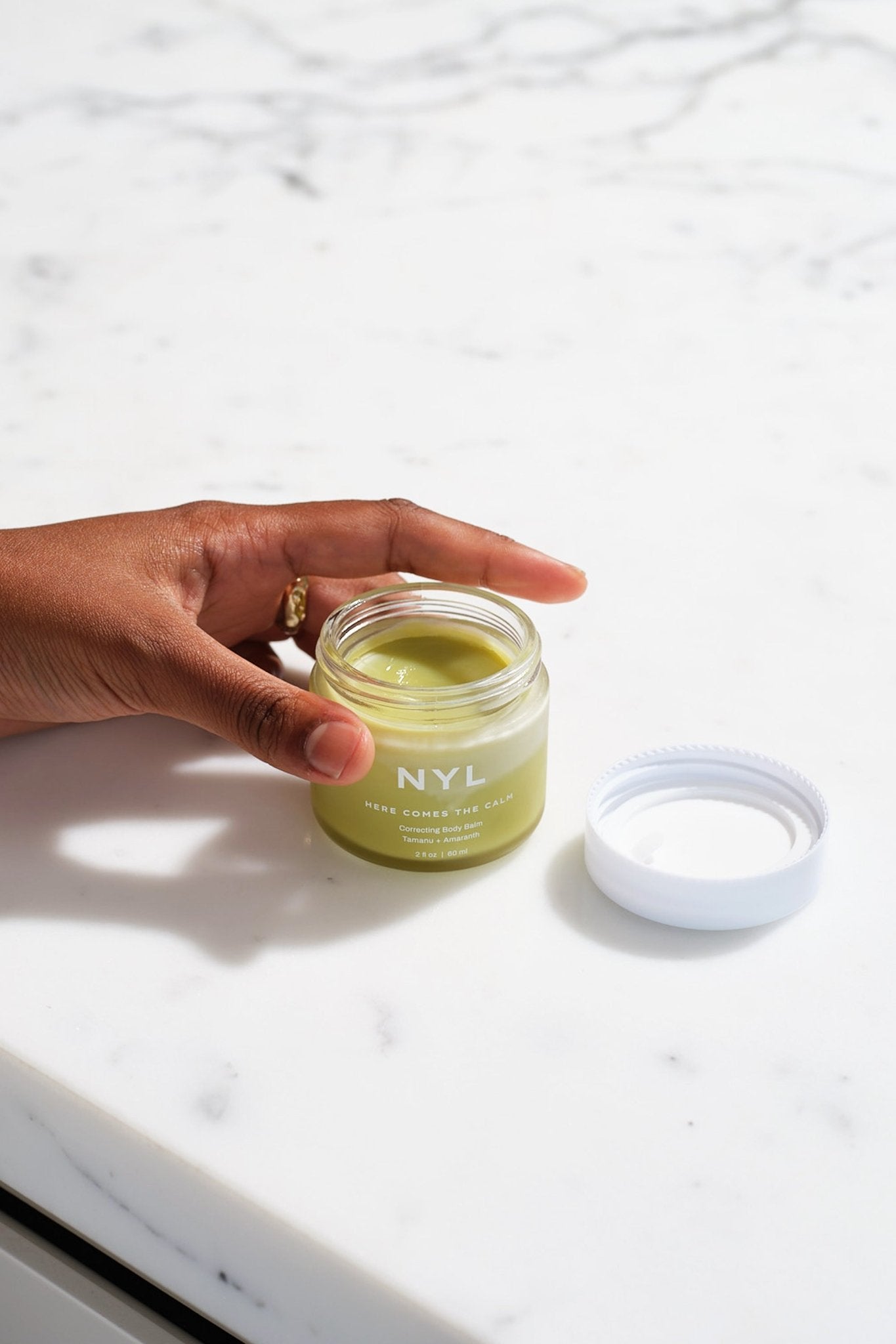 HERE COMES THE CALM Correcting Body Balm - Vegan America