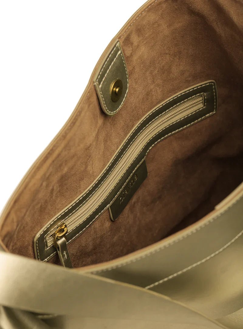 Muse Hobo Gold - Vegan America