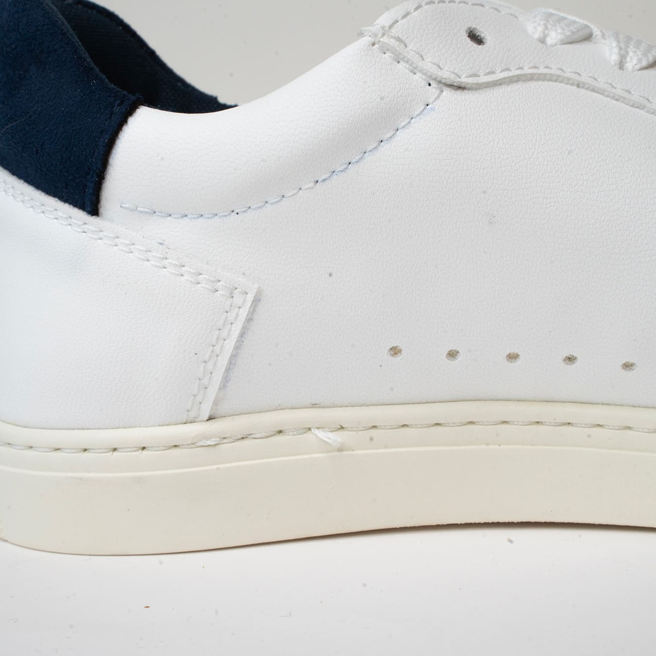 Imperfect - Topsy - White / Blue 36 - Vegan America