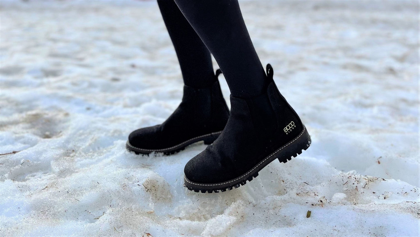The Crossover Hemp Chelsea for Women in Black - Vegan America