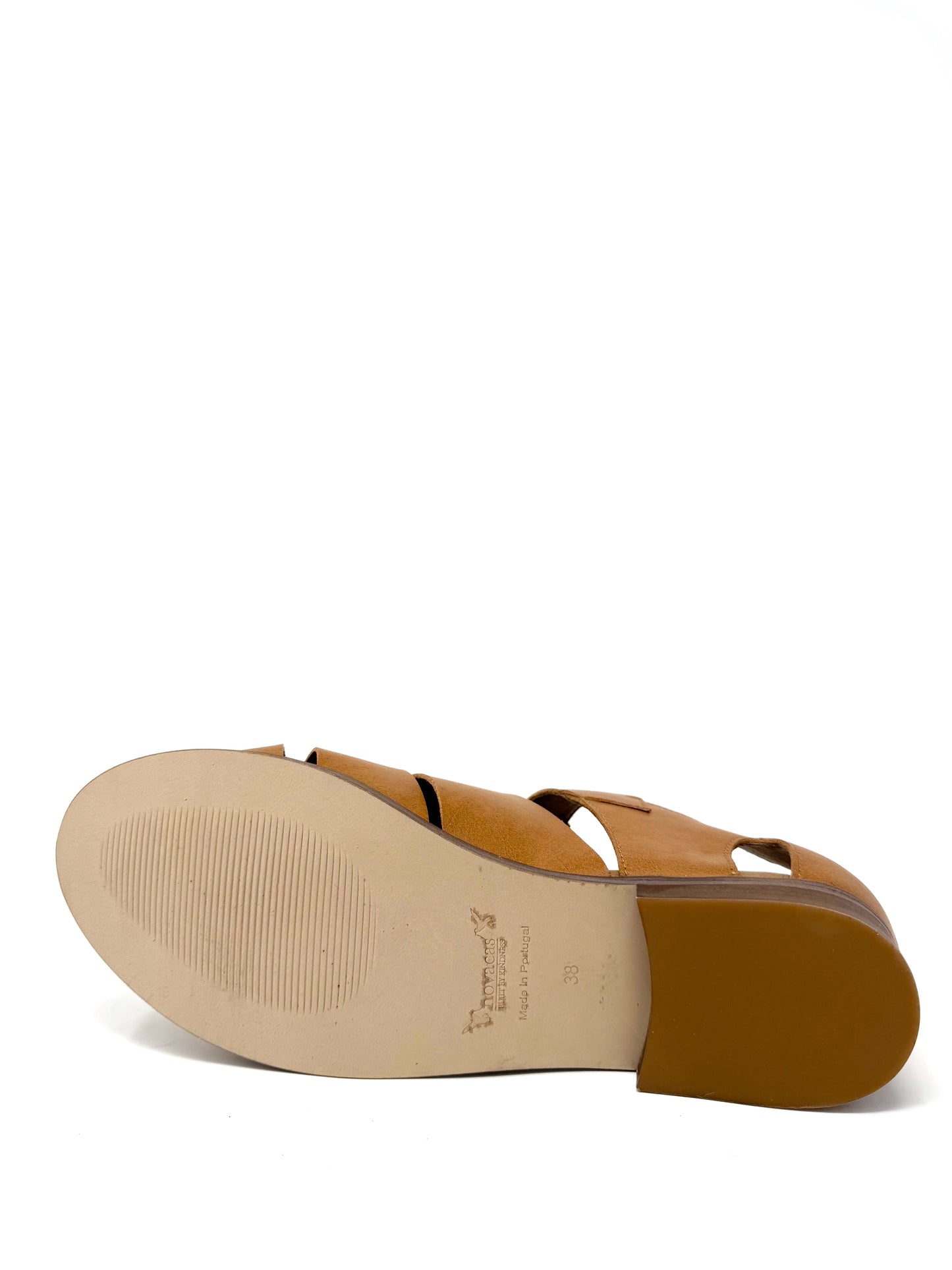 Courtney Sandal in Camel from Novacas