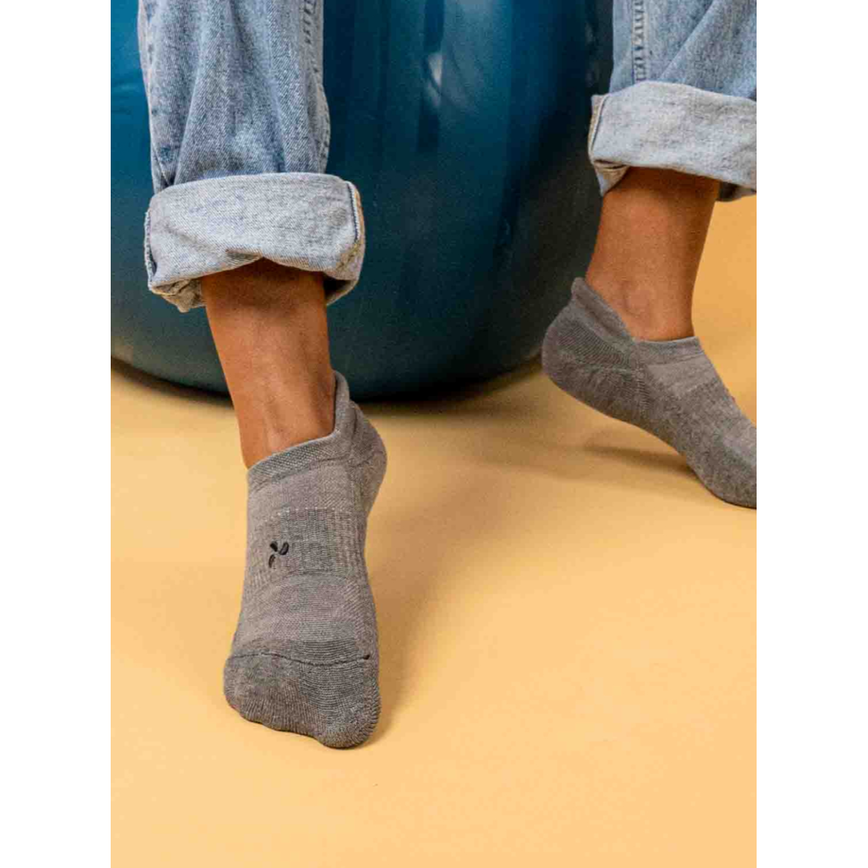 Low-Cut Bamboo Charcoal Socks