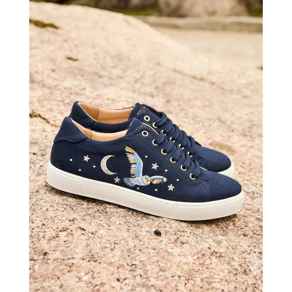 Virevolte Recycled Grain Suede Vegan Embroidered Sneakers | Edwige Blue