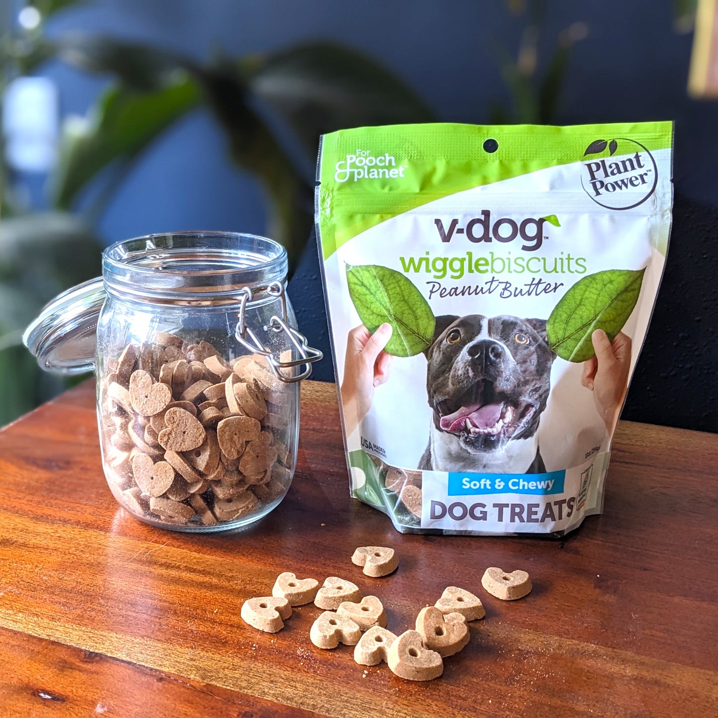 V-DOG - peanut butter wiggle biscuits