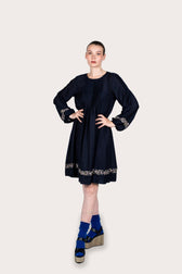 Robe Ascilla - Vegan America
