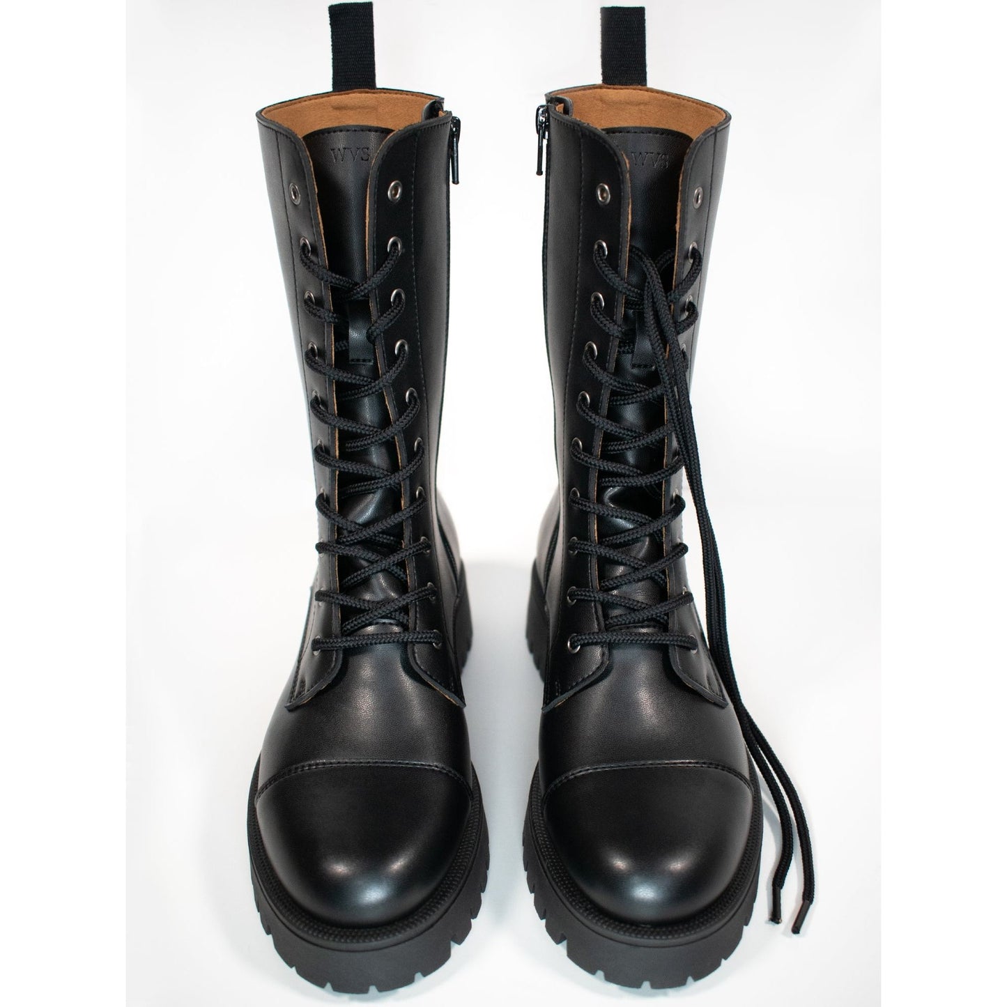 Track Sole 10 Eye Boots
