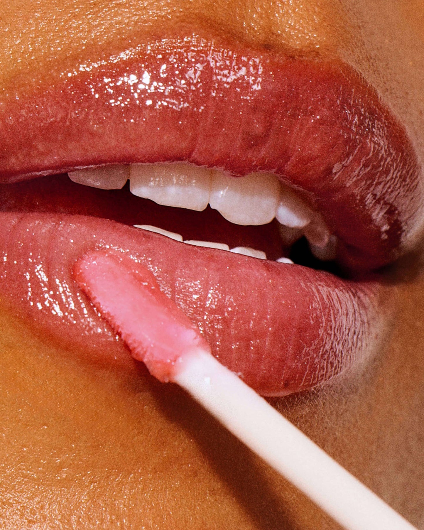 Pure Radiance Overnight Lip Treatment