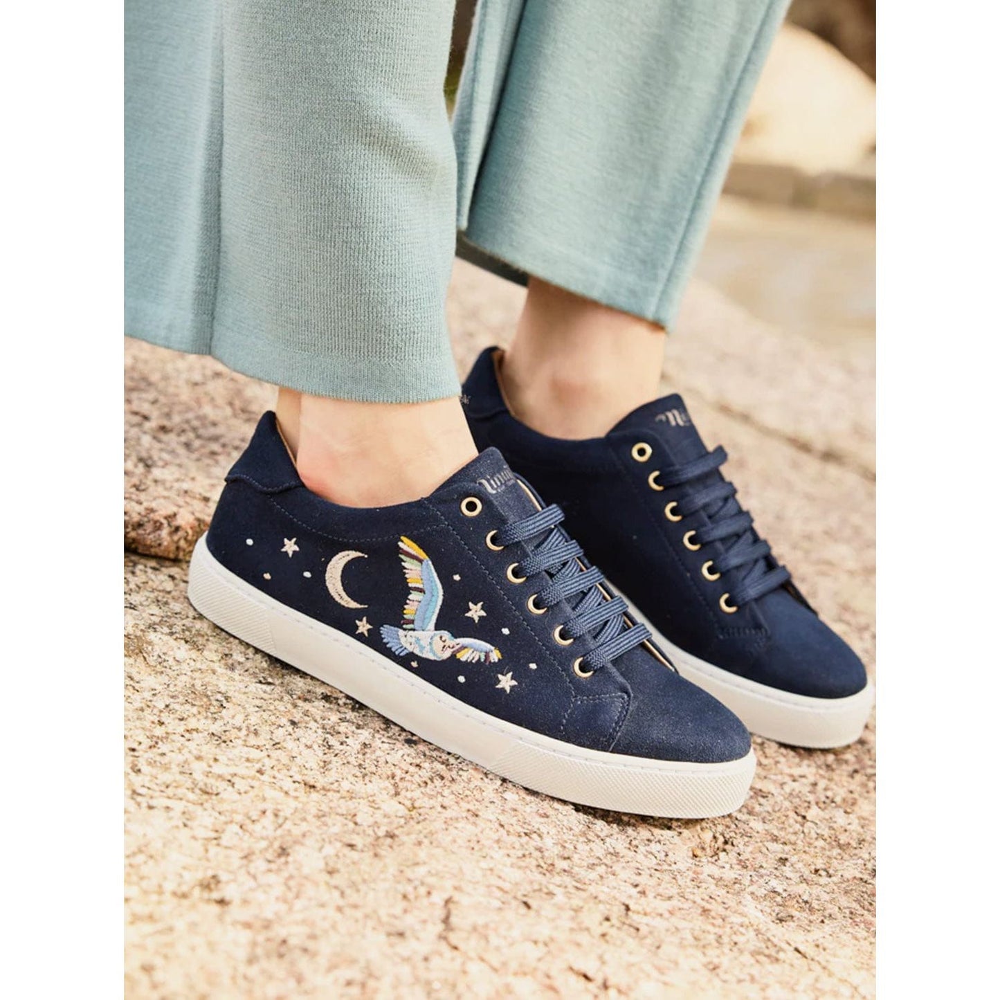 Minuit sur Terre Virevolte Recycled Grain Suede Vegan Embroidered Sneakers | Edwige Blue UK2.5 / EU35 / US4