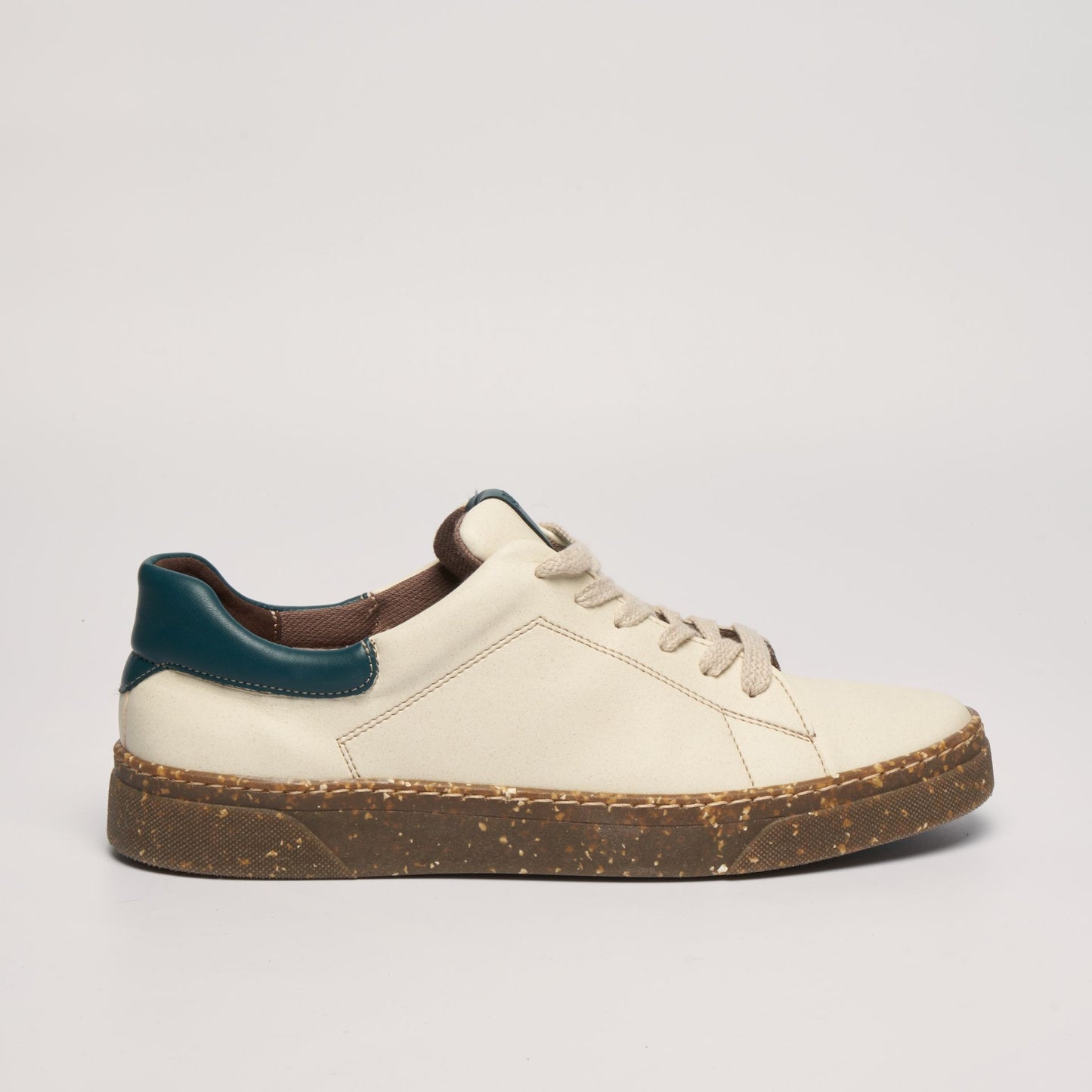 JACOB plant-based sneakers – beige & green