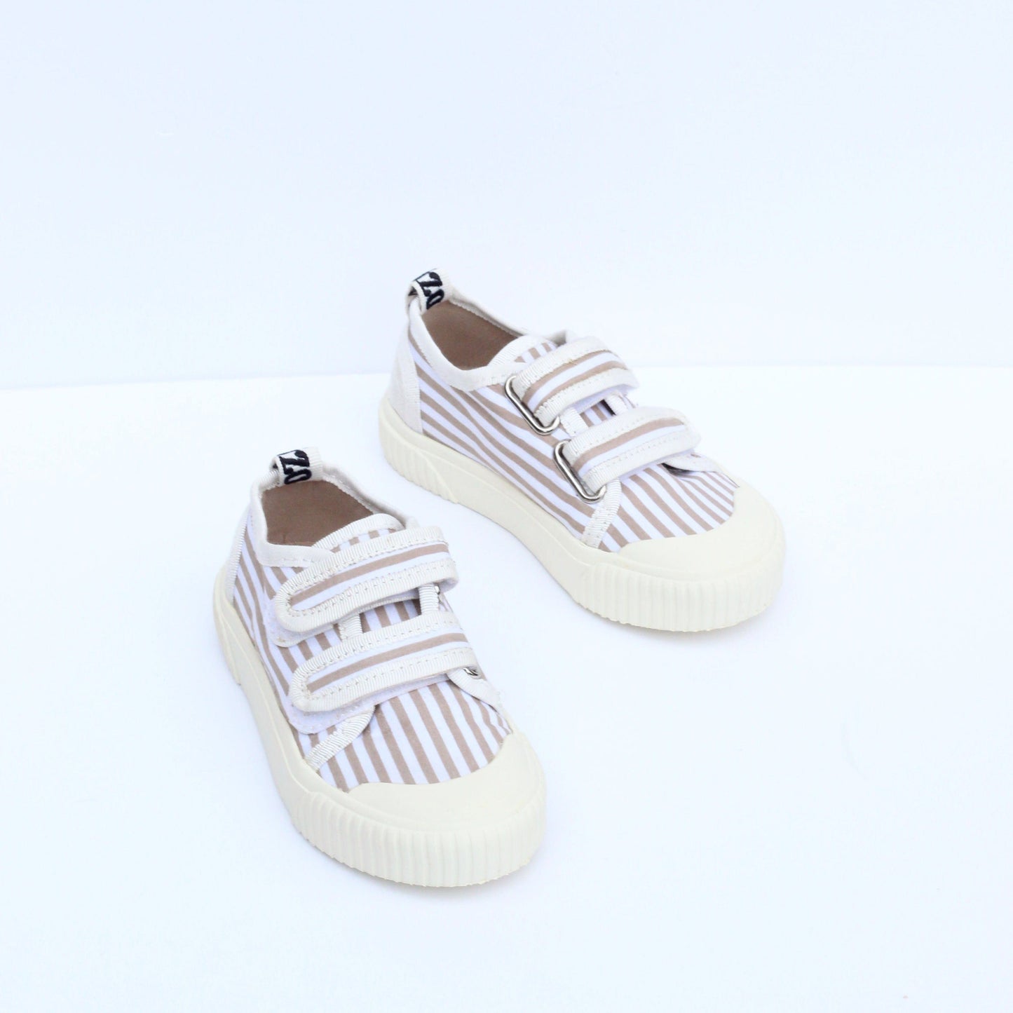 Selene Organic Cotton Velcro Kids Sneakers | Stripe