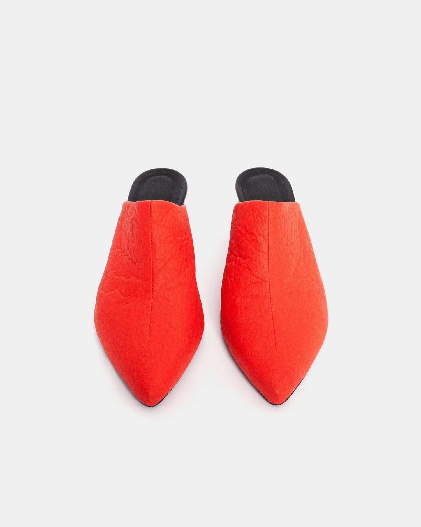 Mule Paprika Pina made of Pinatex - outlet - Vegan America