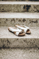 TAKE ME TO TOKYO beige – vegan clogs from mushroom leather (Kopiuj)