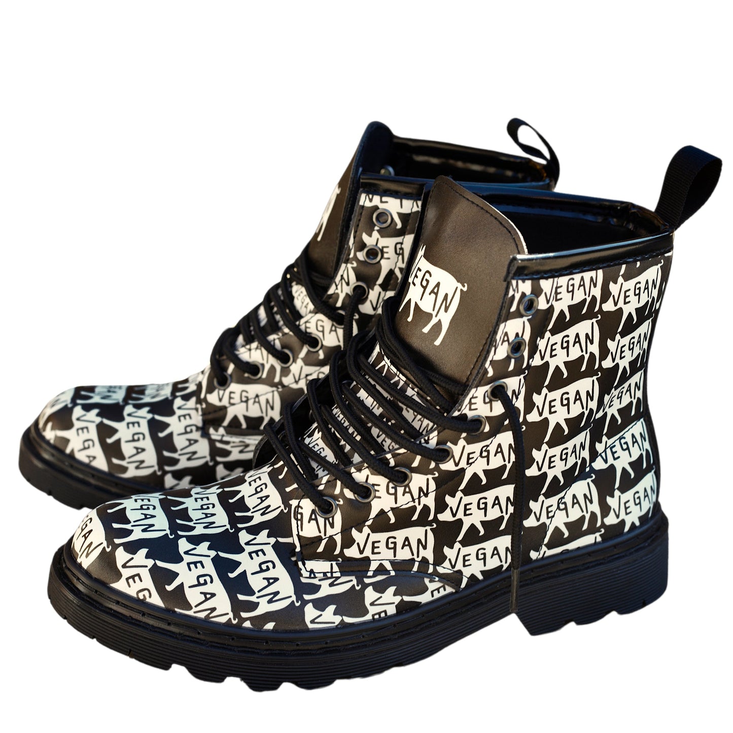 VEGAN Streetstyle Boots