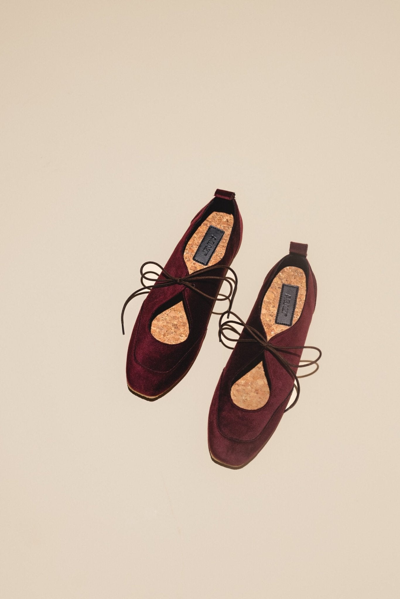 LOUISE (velvet burgundy) – vegan ballerina flats made from plant - based leather - Vegan America