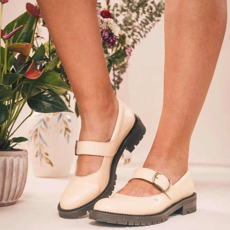 Women Flats & Loafers