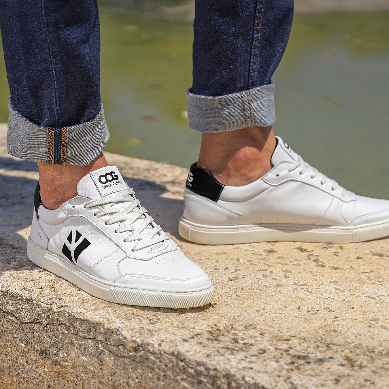 Topsy - White Black