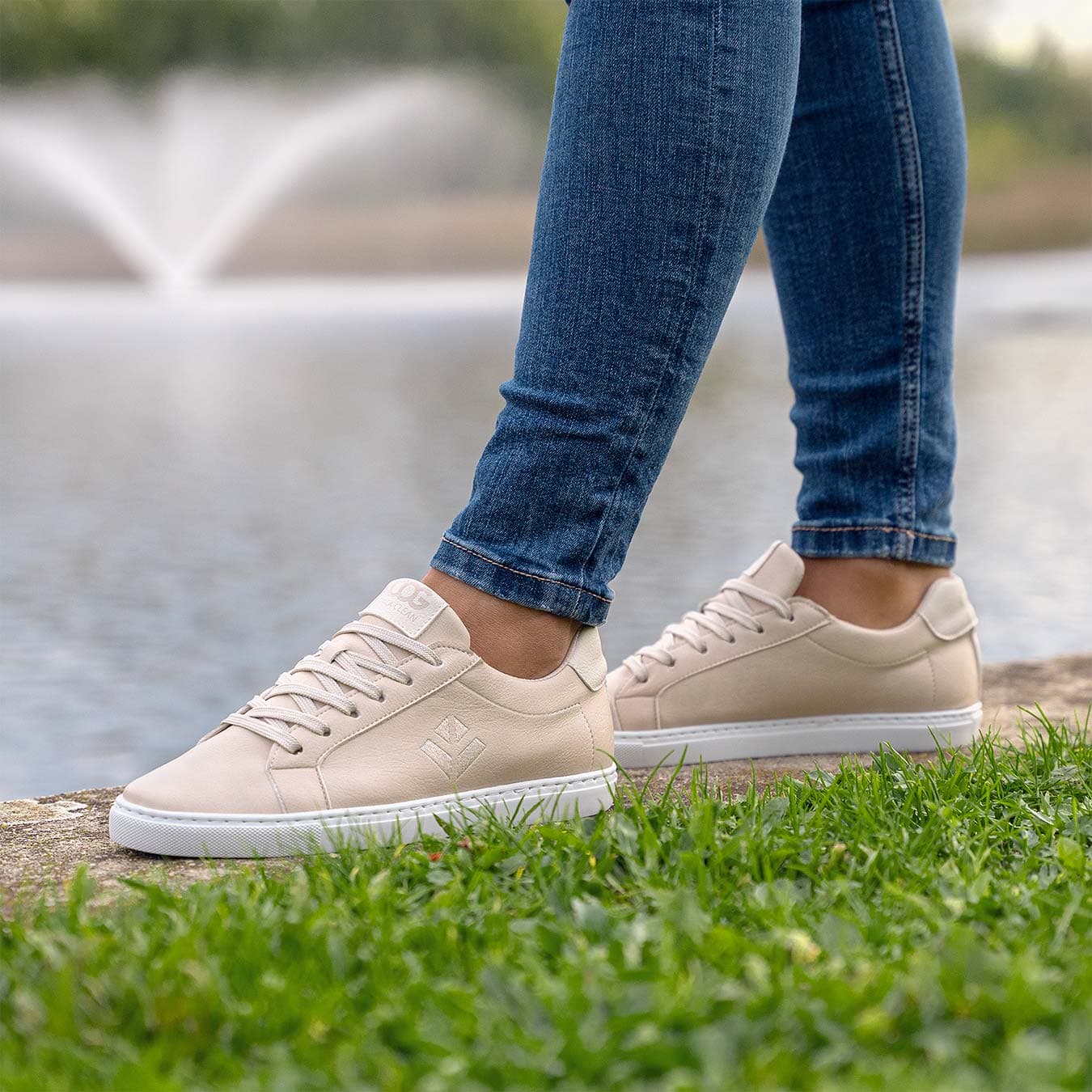 Imperfect - Winton Beige faux leather 45 - Vegan America