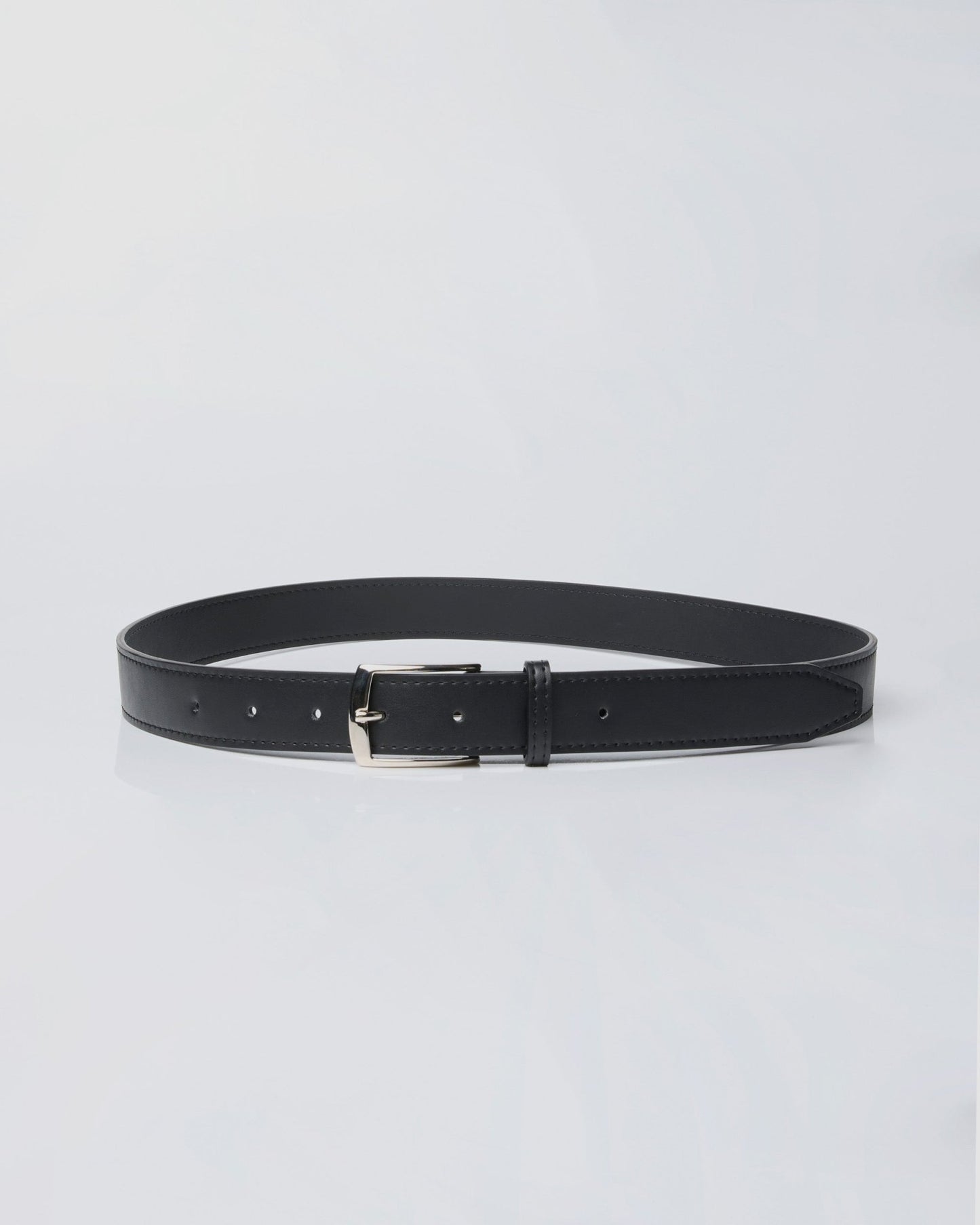 Stark Belt vegan belt made of corn - based plant leather - Vegan America