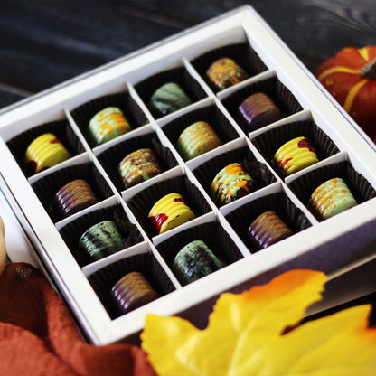 **VEGAN** 16 Piece Thanksgiving Chocolate Collection
