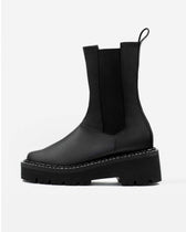 Chelsea Riot Vegea leather boots - Vegan America