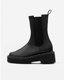 Chelsea Riot Vegea leather boots - Vegan America