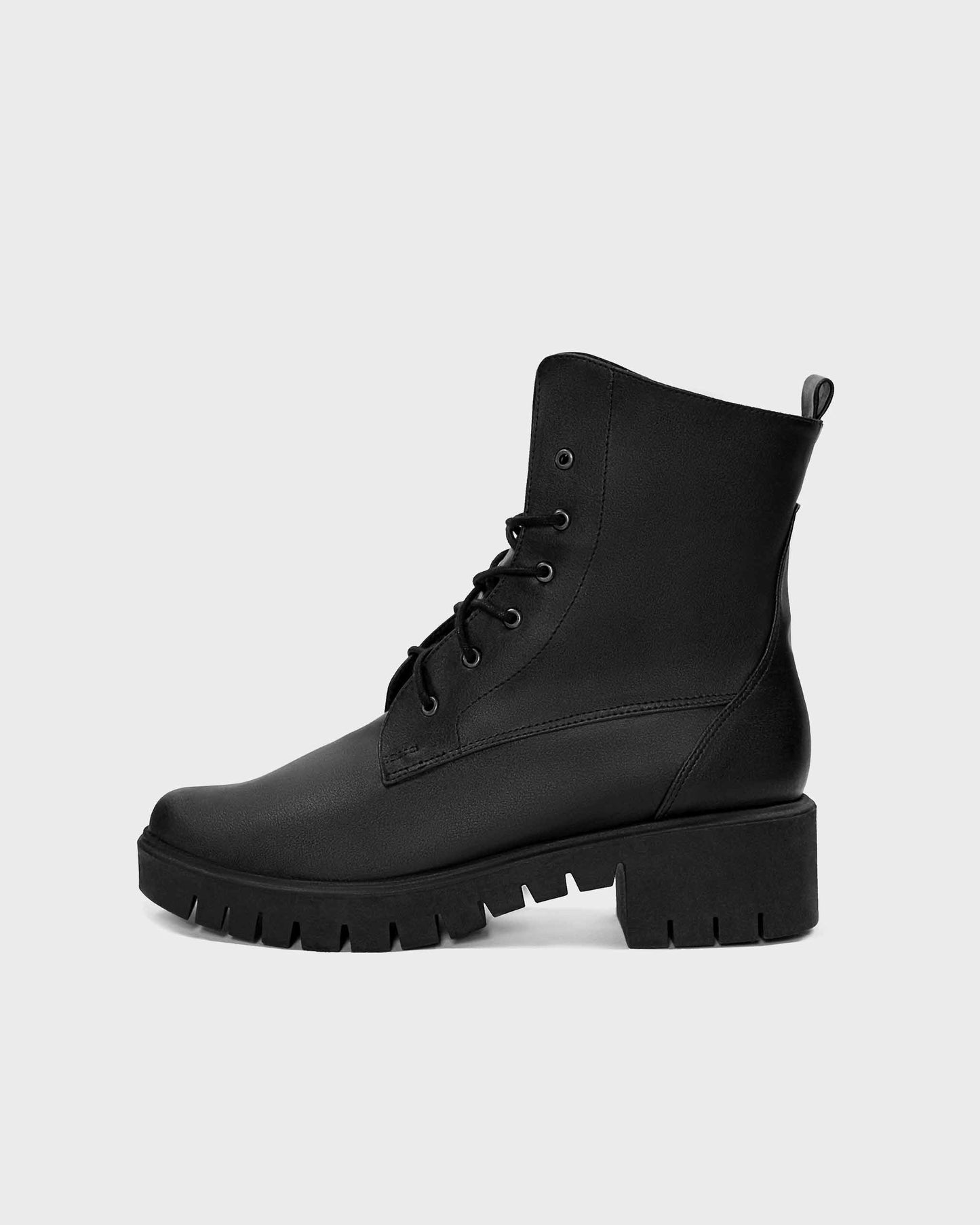 Workers No. 3 Boots made of Vegea® grape leather. - Vegan America