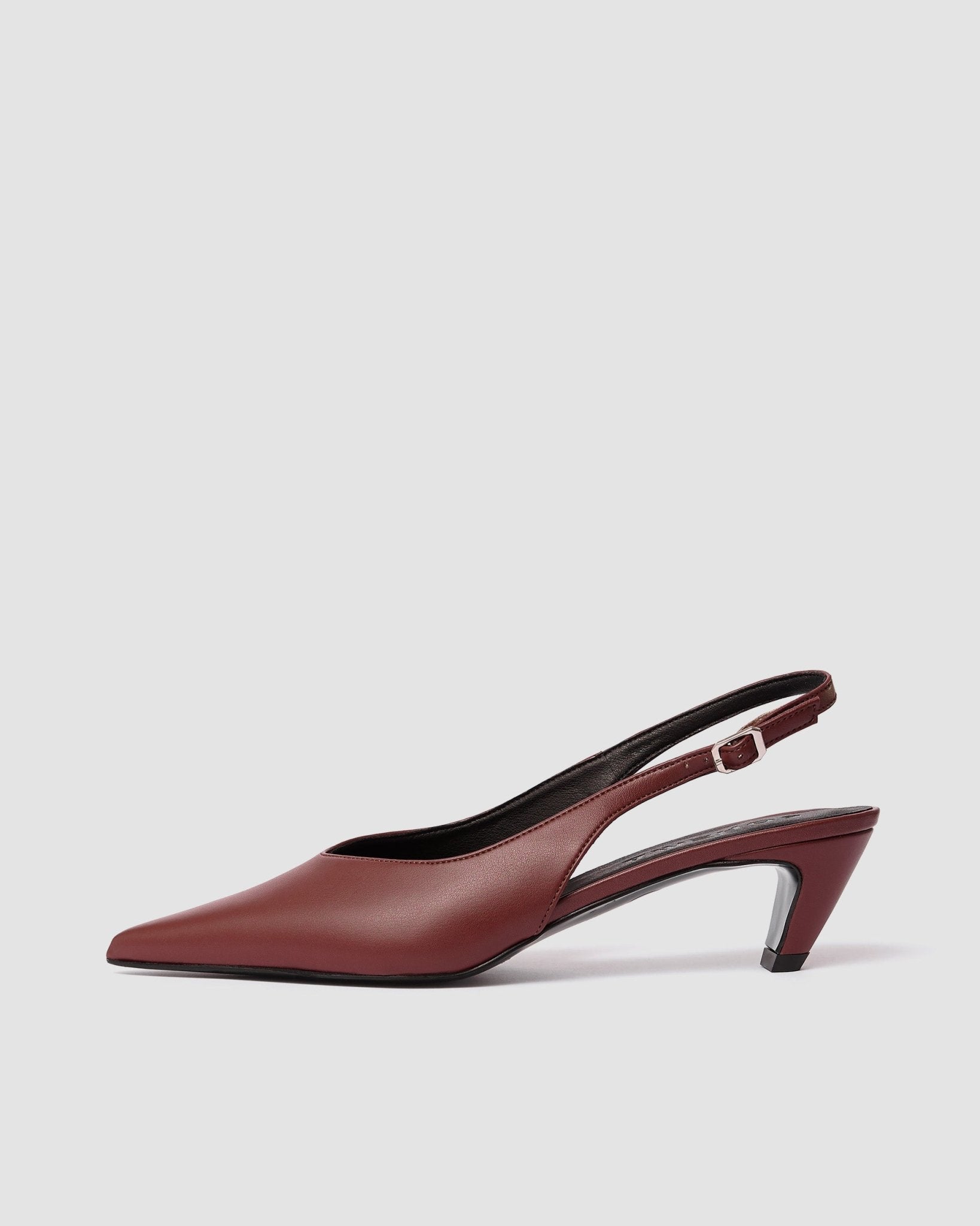 Kitten Heels Burgundy pointy toe pumps - Vegan America