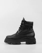 Riot black boots - Vegan America