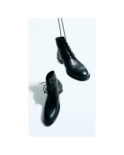 Laced - up Ankle Boots made of vegan corn leather - Vegan America