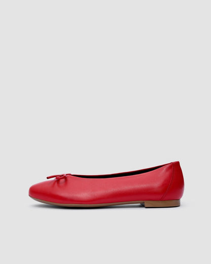 Mossy Pumps Red ballet flats with a bow - Vegan America
