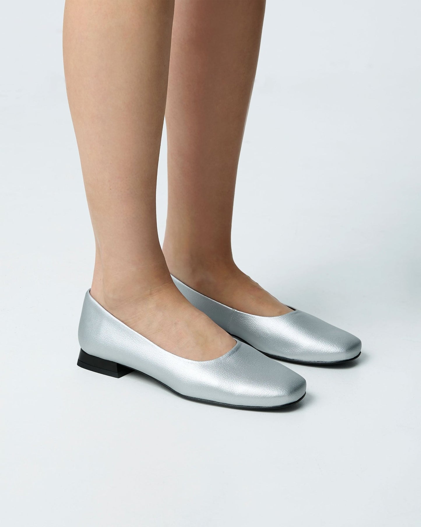 Silver Diana Pumps ballerinas with a square - cut shape - Vegan America