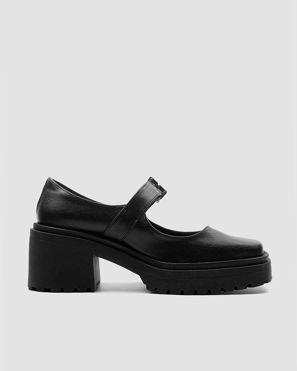 Squared Mary Jane Pumps Black made of Grape Leather - Vegan America