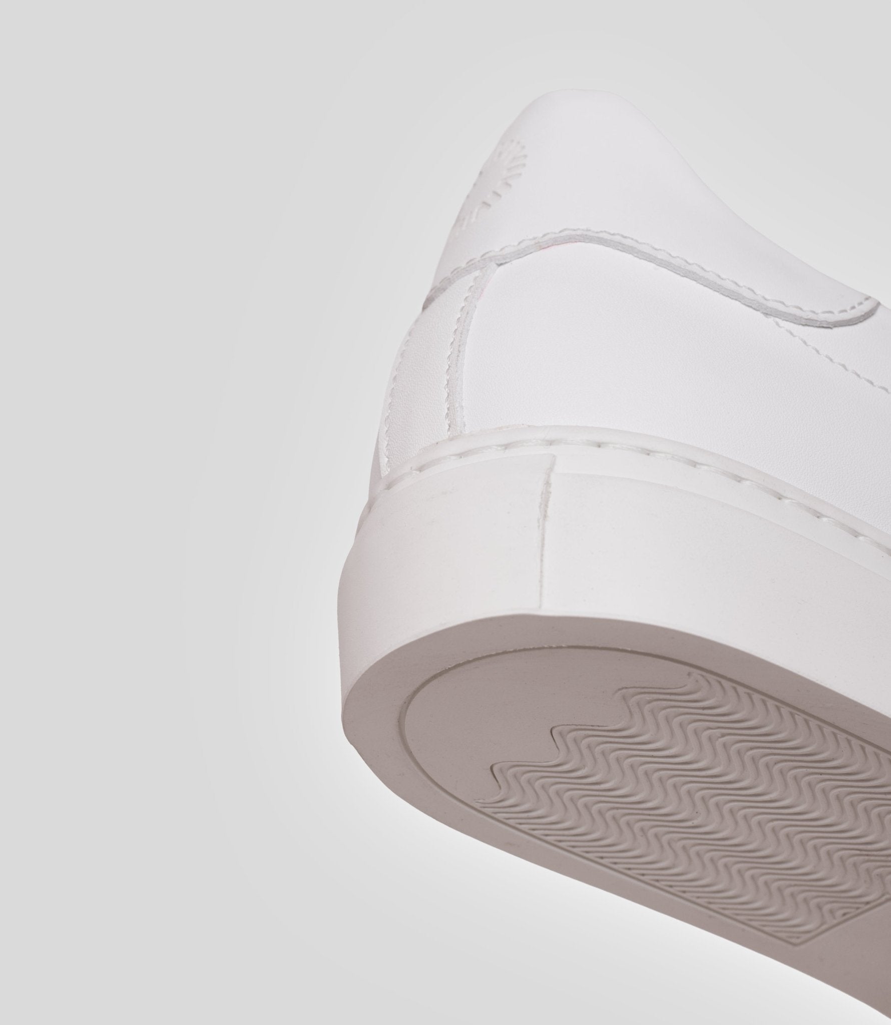 Vegan Sneaker L1 - Vegan America