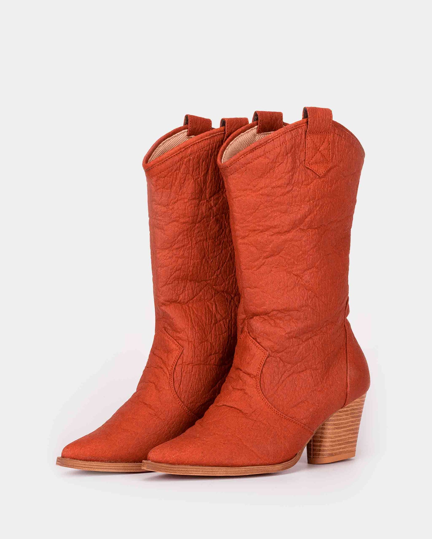 Cowboy Carmel Pina of Pinatex® - Vegan America