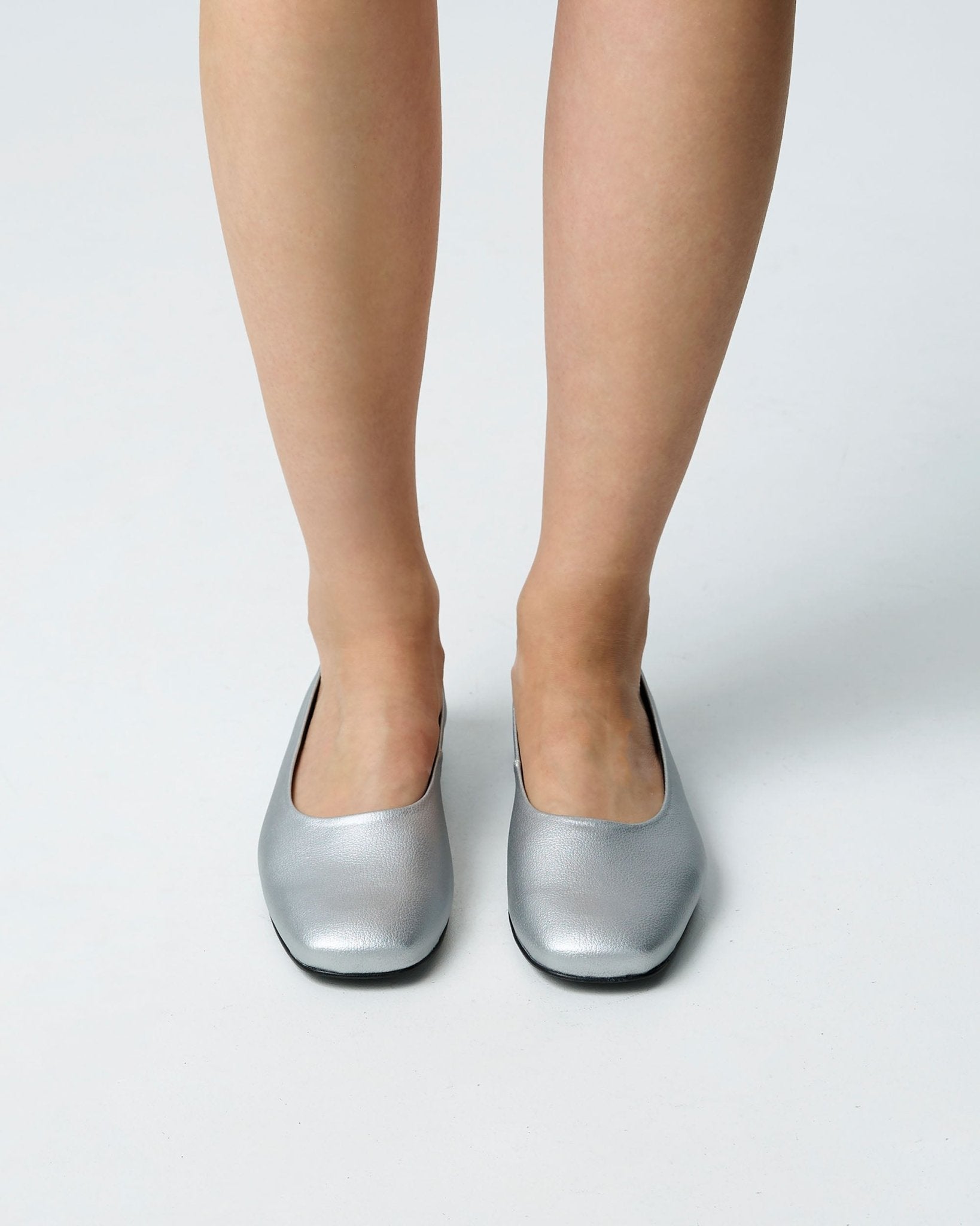 Silver Diana Pumps ballerinas with a square - cut shape - Vegan America