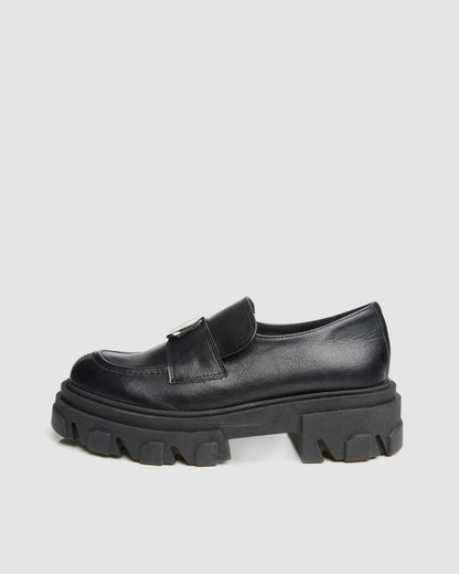 Blocky Loafers made of grape - based vegan leather - Vegan America
