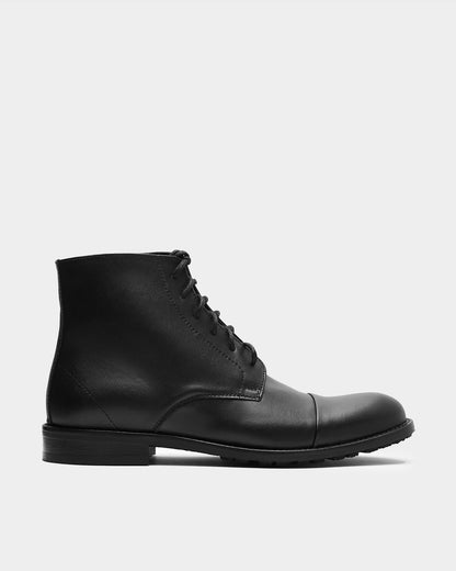 Laced - up Ankle Boots made of vegan corn leather - Vegan America