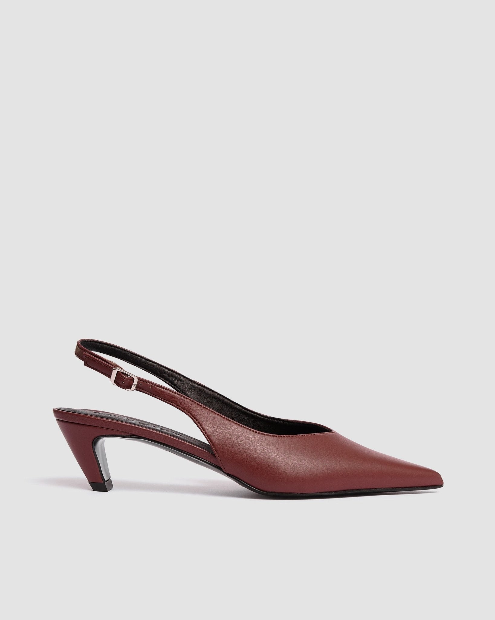 Kitten Heels Burgundy pointy toe pumps - Vegan America