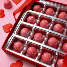 16 - Piece Dubai Love Gift Box - Vegan America