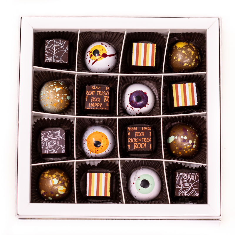 **VEGAN**  16pc VEGAN Halloween Trick or Treat Chocolate Collection