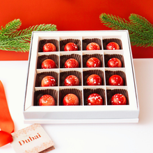 **VEGAN** 16-Piece Dubai Knafeh Pistachio Chocolate Gift Box - 'Ruby Dunes' Holiday Edition